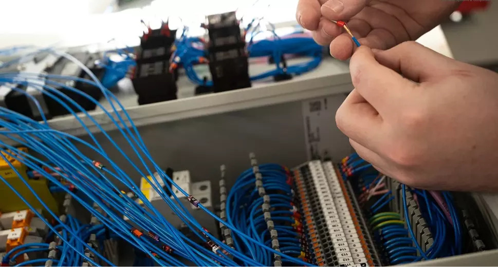 Electronic control, electrics & panel building